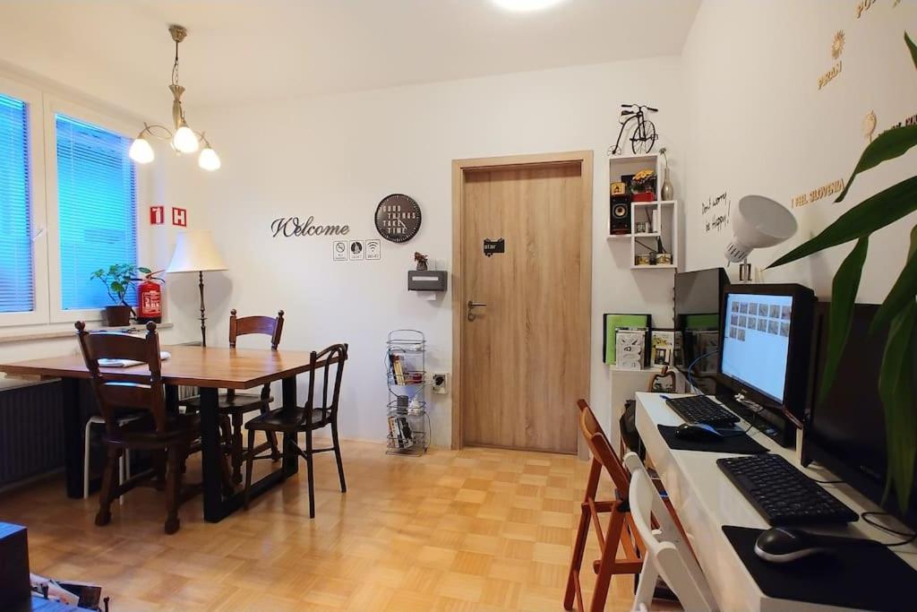 Goodlebang, 3 Bed Room Apartment, Center Ljubljana Kültér fotó